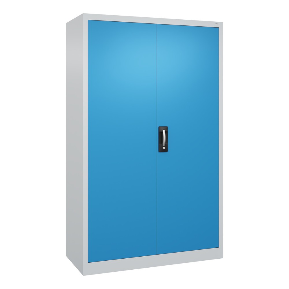 Armoire à portes battantes d’atelier C+P avec 4 tablettes, H x l x P 1 950 x 1 200 x 500 mm, gris clair, bleu clair