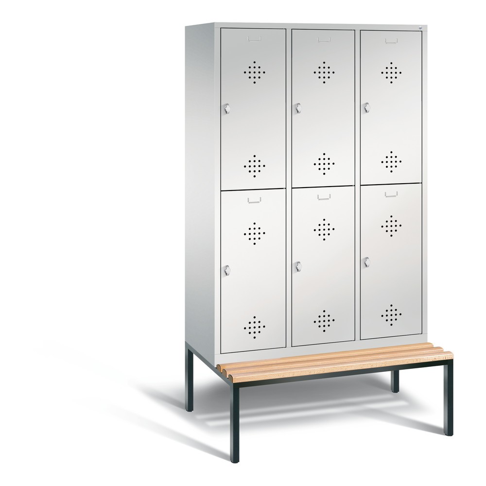 Armoire-penderie C+P Classic à deux niveaux avec banc intégré, 3 compartiments, largeur des compartiments 400 mm, HxlxP 2 090x1 200x815 mm, RAL 7035 gris clair