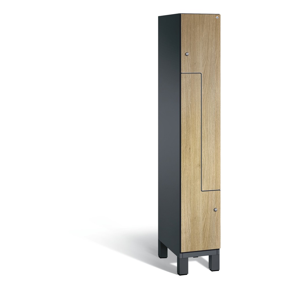 Armoire-penderie en Z C+P Cambio, 1 compartiment, largeur du compartiment 300 mm, HxlxP 1 980x300x525 mm, RAL 7021 gris noir, décor chêne Sereno, pieds