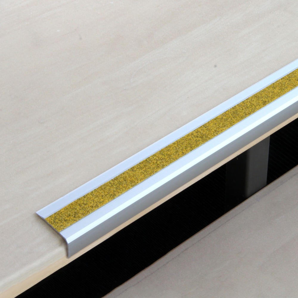 Profilé de marche antidérapant, Public, jaune, aluminium, largeur 610 mm